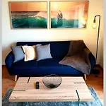 Hill & Sea House *