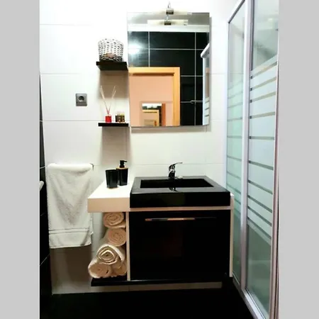 아파트 Hill & Sea House