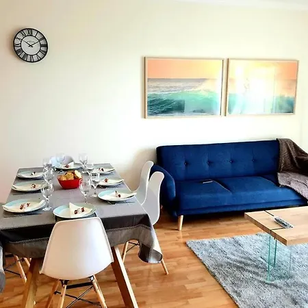 Hill & Sea House